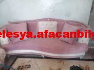 Pembe kanepe koltuk takımı ikinci el ama temiz FİYATI: 300 TL
