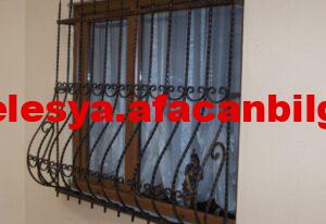 Balkonlar çıkma pencere korkuluğu çıkma ferforje 250 TL