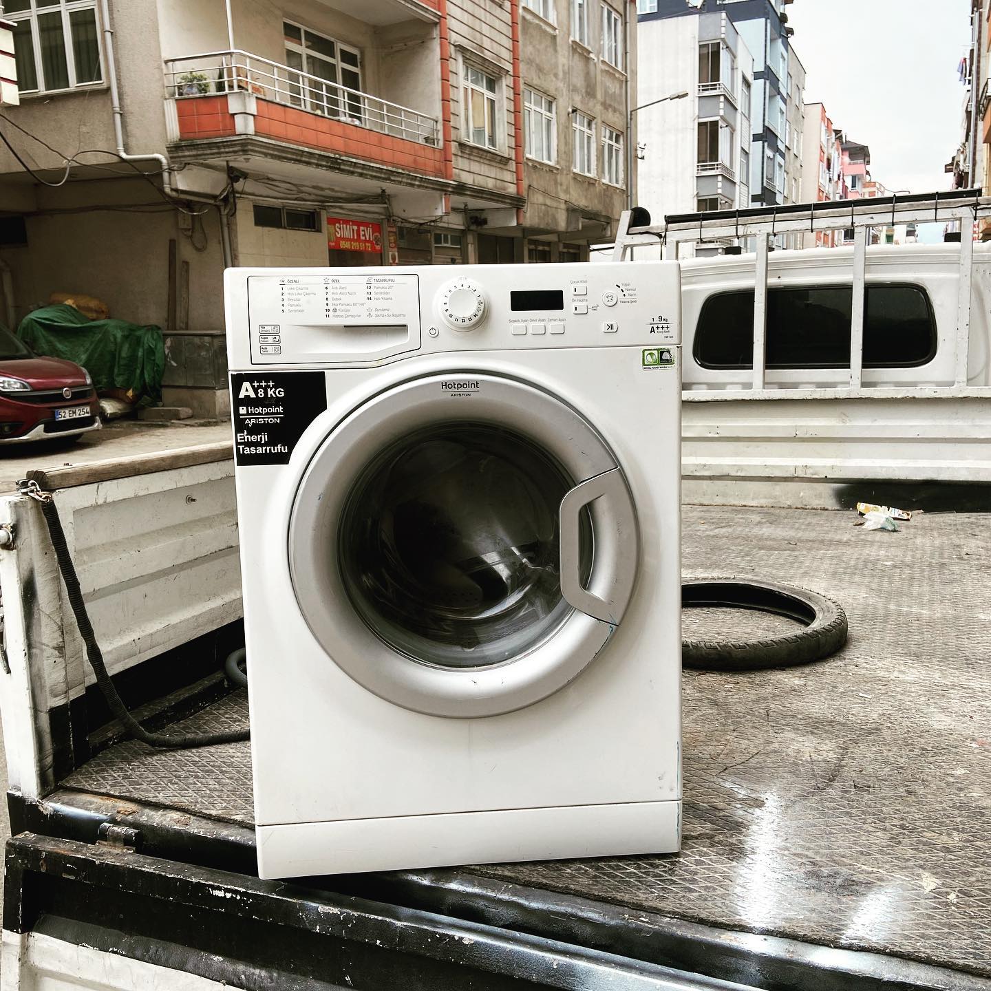 9 kg ariston hotpoint çamaşır makinesi ürün kiralama ile ilgili sorularınız mı var