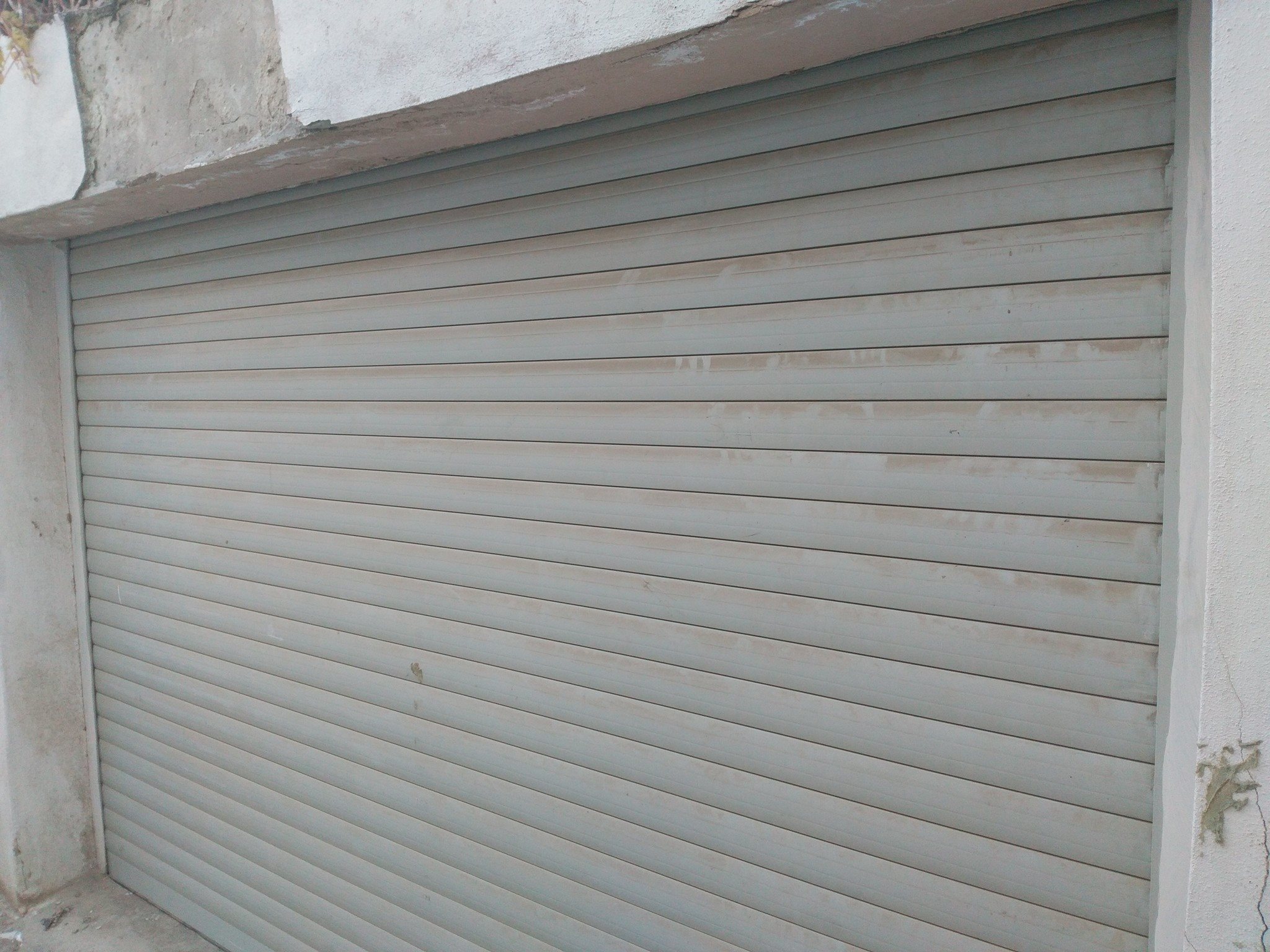 Çıkma otomatik kepenk (ikinci el garaj kapısı)