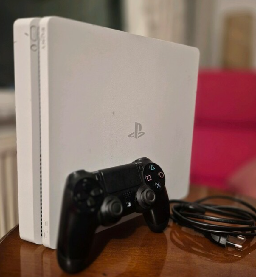 Playstation 4 Slim Surum 9 2
